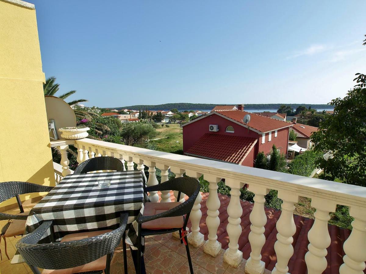 Apartments Bosiljka Раб Экстерьер фото